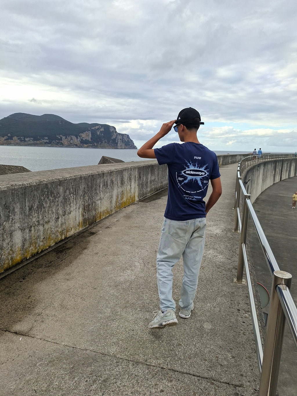 "The Wave" | Camiseta Azul Marino Unisex