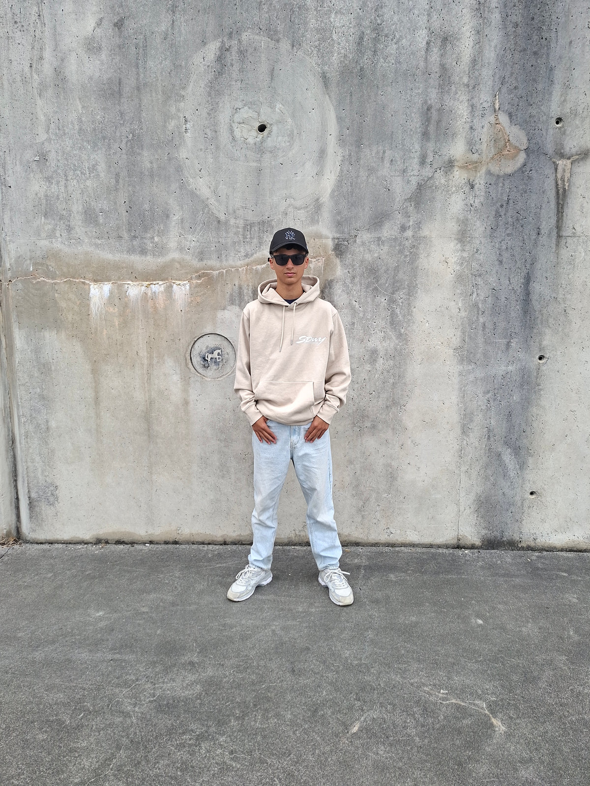 "The Horizon" | Sudadera Beige Unisex
